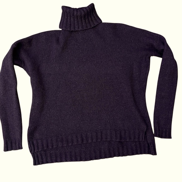 Vince Drop Shoulder Cashmere Wool Blend Turtleneck Sweater Plum Women’s Small - Picture 1 of 7